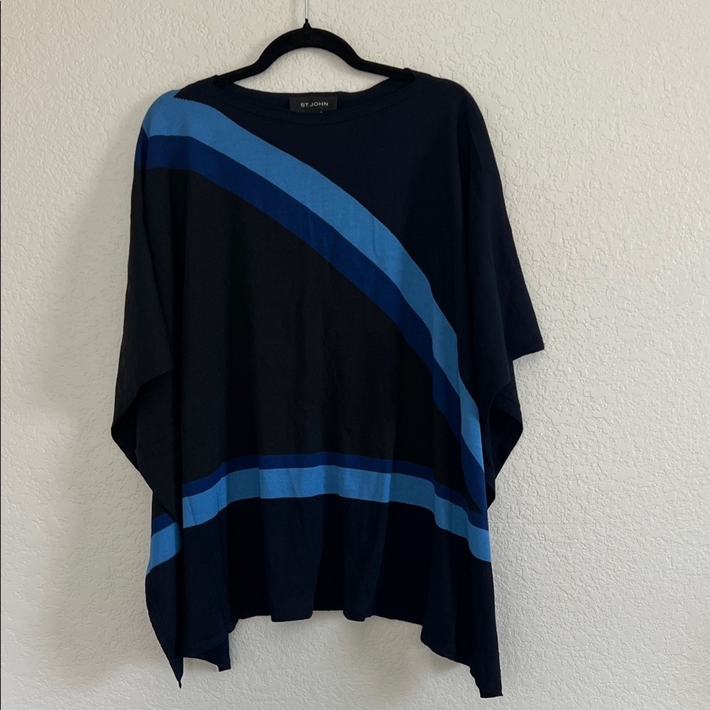St.John Wool Blend jersey Knit Poncho. Size P/S - Picture 2 of 8
